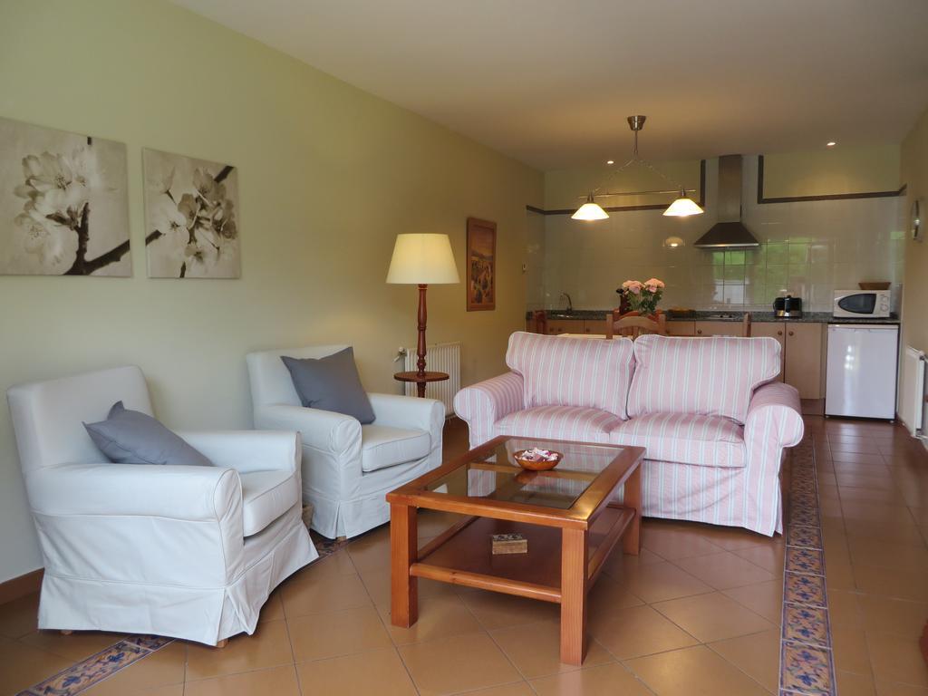Apartamentos El Otero De Cudillero Soto de Luiña Kamer foto
